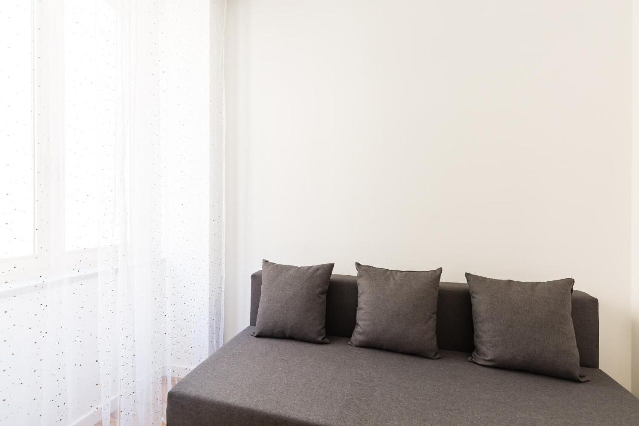 Barrio 133 - Double Bedroom In Center By Napoliapartments Bagian luar foto